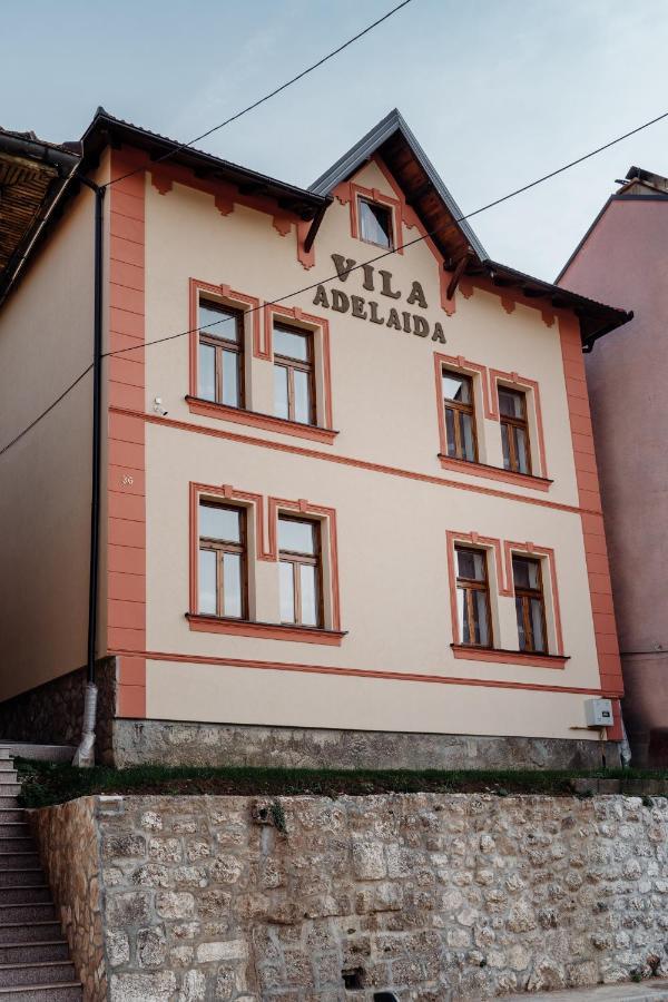 Villa Adelaida SJJ Buitenkant foto